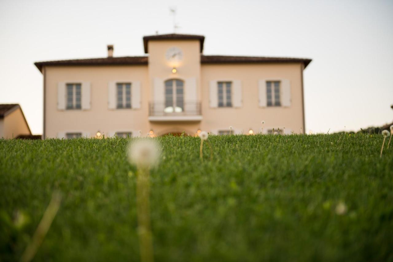 Borgo Conde Wine Resort Forlì Extérieur photo